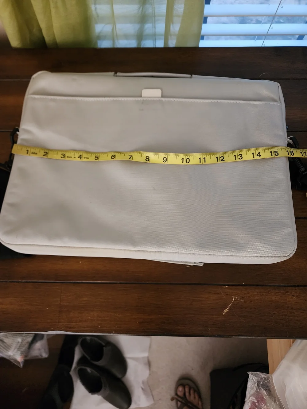 Golla Light Gray and Pink Messenger Bag